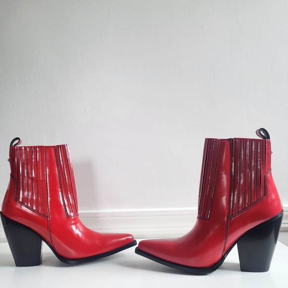 New Valentino Garavani Rockstud Leather Ankle Western Cowboy Boots NWT 10.5 US - Picture 13 of 16